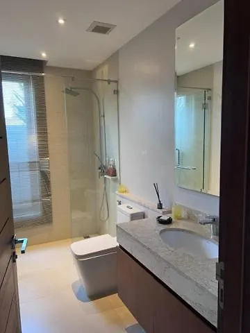 B&B Luxury Villa Phuket Bed & Breakfast